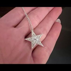 GORGEOUS!! 14K White Gold & Diamond Star!!! Never Worn! Absolutely Perfect!